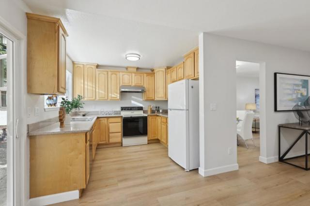 1720 Pine Hollow Circle, San Jose CA: https://media.crmls.org/mediaz/0d0230b6-86b2-49c9-8753-c537bbfab0cb.jpg