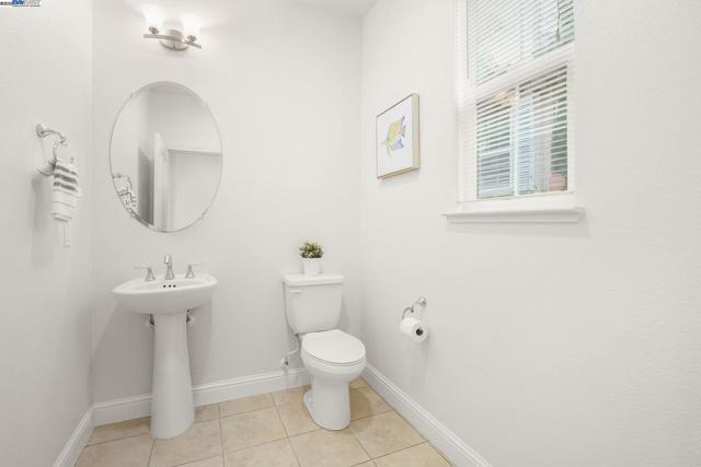 3105 Vittoria Loop, Dublin CA: https://media.crmls.org/mediaz/0d02a300-0507-4e2e-b8f8-43be1ecd1297.jpg