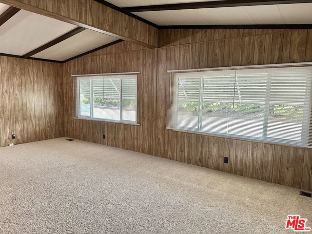 2601 E Victoria Street, Rancho Dominguez CA: https://media.crmls.org/mediaz/0d04bc79-4ff4-4f37-8850-af759d6e965f.jpg