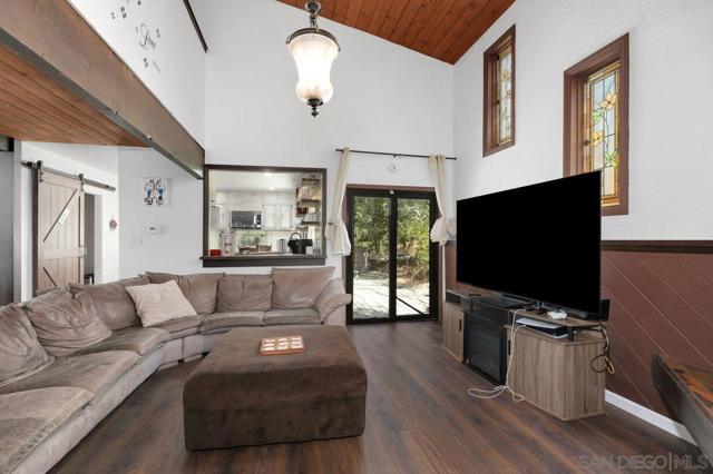 8141 Pine Blvd, Pine Valley CA: https://media.crmls.org/mediaz/0d081595-c35b-4162-9325-fa87f6ca62df.jpg