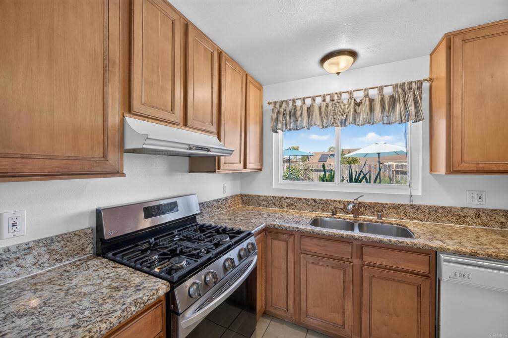 1536 Rolling Hills - photo 13