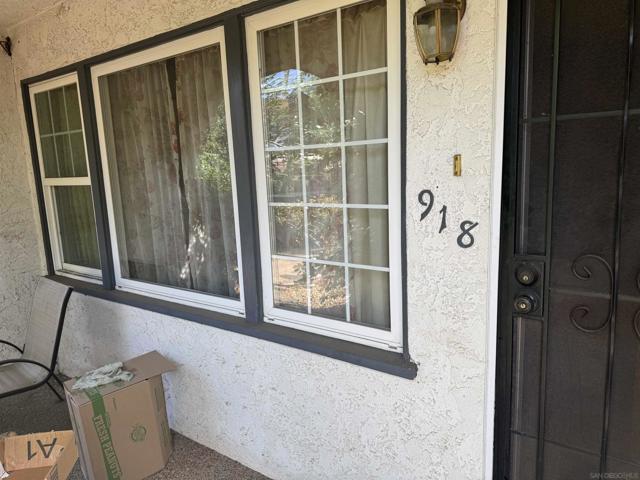 918 E 3rd Avenue, Escondido CA: https://media.crmls.org/mediaz/0d097a2e-805e-497f-a5d7-54854071ad3e.jpg