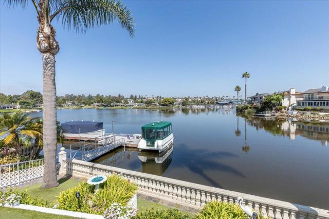 1462 La Loma Drive, San Marcos CA: https://media.crmls.org/mediaz/0d0a27e8-b4b1-4ea8-b84e-7283905db849.jpg