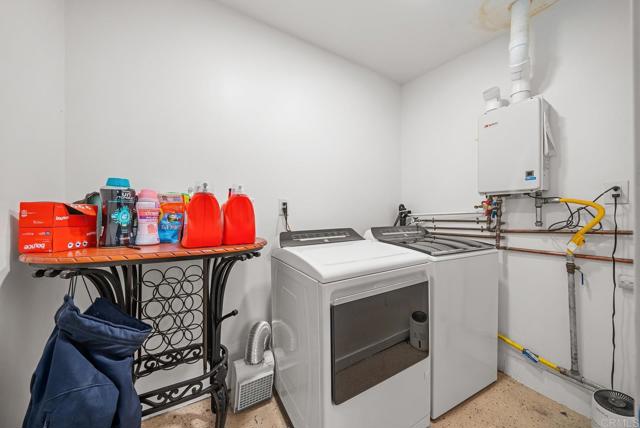 Image 6 of 38 For 6511 Wunderlin Avenue