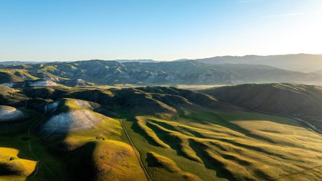 54800 Lonoak Road, King City CA: https://media.crmls.org/mediaz/0d0a4490-2d63-4a70-9adb-42e08431eca8.jpg