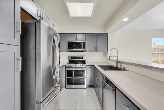 4863 Bayside Way, Oakley CA: https://media.crmls.org/mediaz/0d0a72b3-435f-49f4-8894-08210aaa882d.jpg