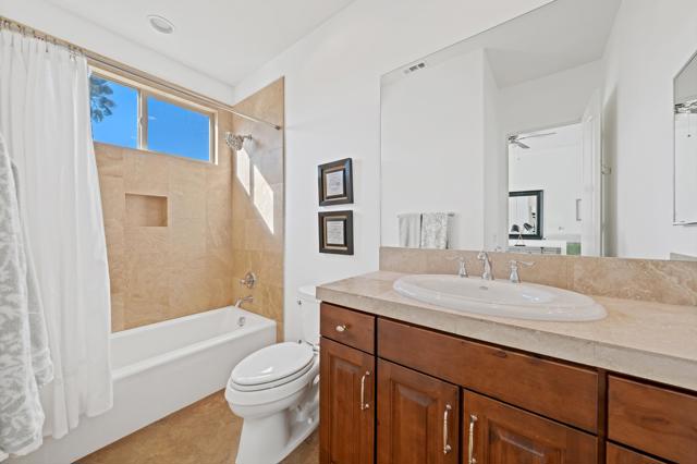 80859 Rockhurst Drive, Indio CA: https://media.crmls.org/mediaz/0d0a8718-1bcd-4aa3-b940-ed3ba22edba9.jpg