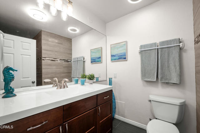 Detail Gallery Image 18 of 45 For 4499 via Marisol #321,  Los Angeles,  CA 90042 - 2 Beds | 2 Baths
