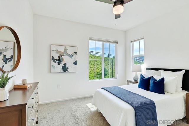 35103 Vine Pl, Fallbrook CA: https://media.crmls.org/mediaz/0d0ae482-c900-4c73-af30-5b6796c499ec.jpg