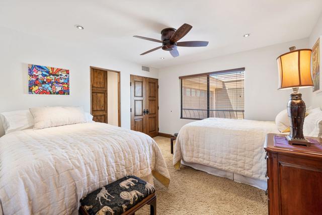 49006 Foxtail Lane, Palm Desert CA: https://media.crmls.org/mediaz/0d0bc828-c81a-4cba-9e9c-0f1f4ef901ab.jpg