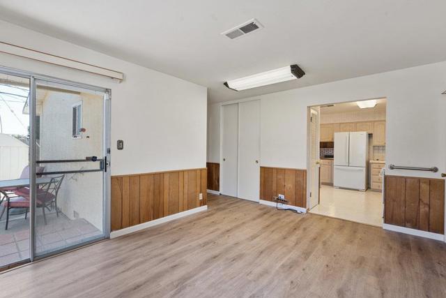 582 E Alvin Drive, Salinas CA: https://media.crmls.org/mediaz/0d0c0f2e-2fc0-491e-ab15-1164dcfc405b.jpg