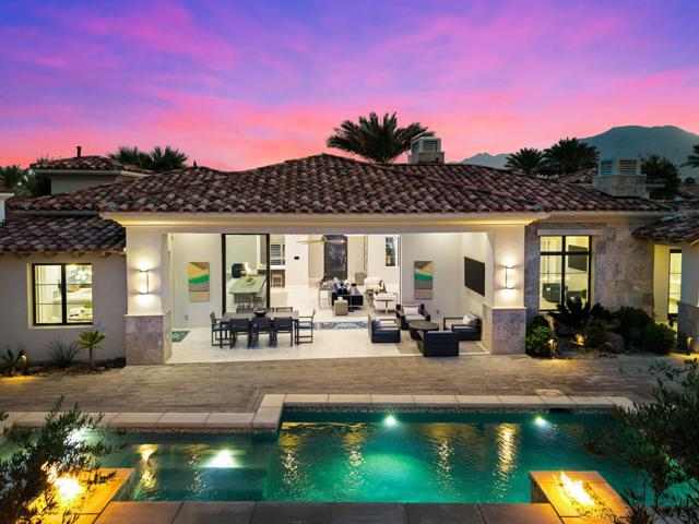 80840 Via Portofino, La Quinta CA: https://media.crmls.org/mediaz/0d0c7d4d-1d30-48bd-a1f5-4d35c4d45aaa.jpg