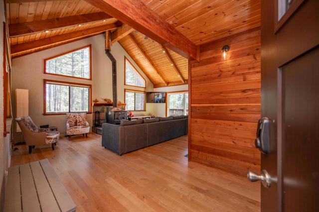 2491 El Dorado Drive, Arnold CA: https://media.crmls.org/mediaz/0d0cc5b1-de53-4280-8e4d-bb734987f674.jpg