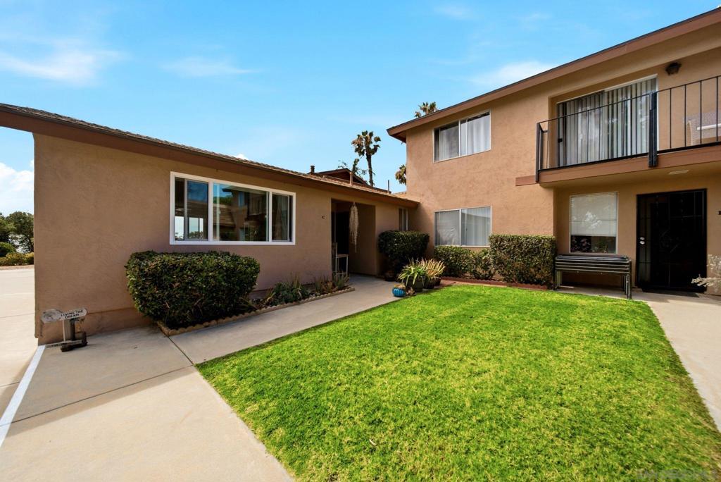 932 Regal Rd - photo 7
