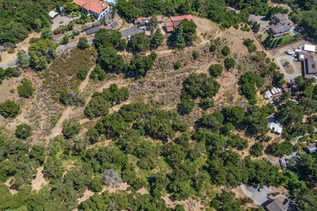 27388 Sherlock Court, Los Altos Hills CA: https://media.crmls.org/mediaz/0d0d2282-d3e8-4fef-b93b-db5aa31a7467.jpg