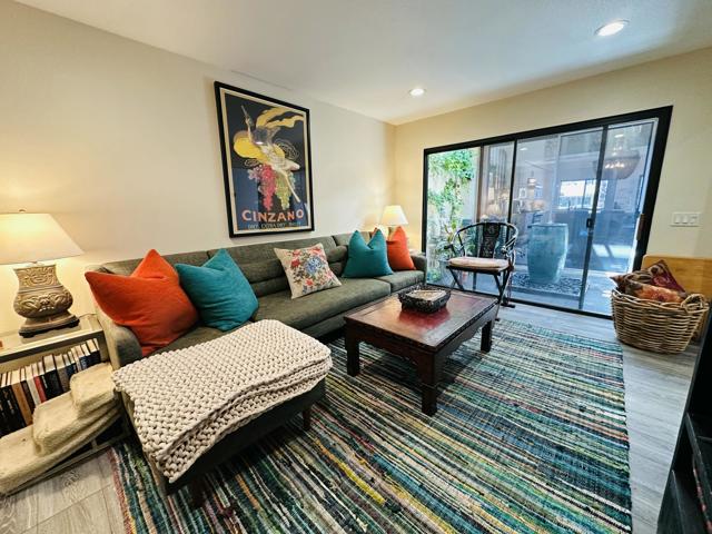 107 Tanglewood Trail, Palm Desert CA: https://media.crmls.org/mediaz/0d0fc5ba-82e0-4de9-86ad-c463543e2463.jpg