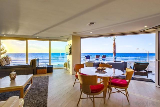 3391 Ocean Front Walk, San Diego CA: https://media.crmls.org/mediaz/0d0fc5d9-c8eb-45c5-83c3-9e4662470b02.jpg