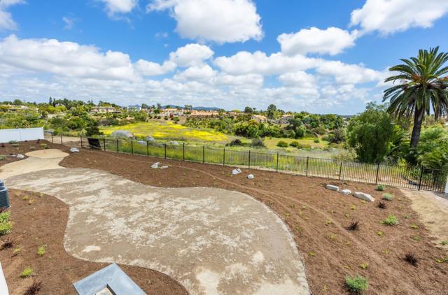 Detail Gallery Image 40 of 41 For 1220 Stonemark Place #MAIN HOUSE,  Vista,  CA 92081 - 6 Beds | 5 Baths