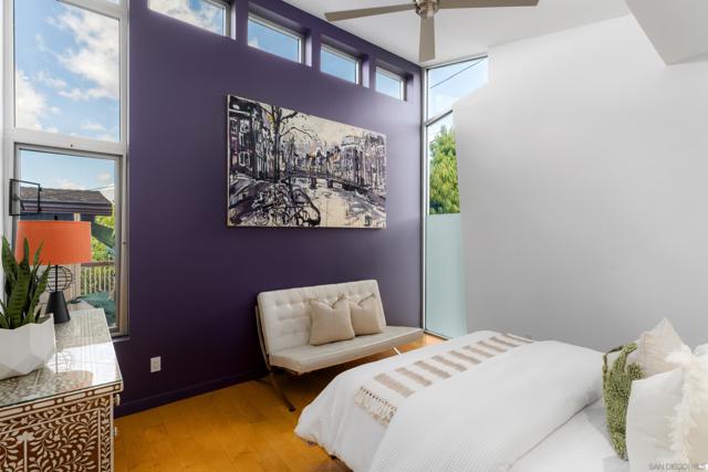 2730 Brant St, San Diego CA: https://media.crmls.org/mediaz/0d10ba93-7598-443f-b0d3-8b323a31ca02.jpg