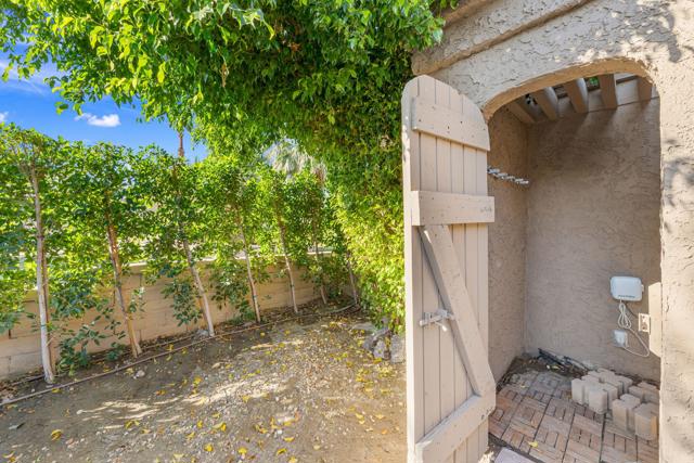 44602 Monaco Circle, Palm Desert, CA 92260