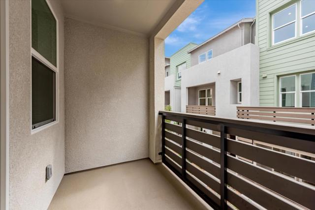 2110 Ivory Terrace, San Ramon CA: https://media.crmls.org/mediaz/0d11a84d-aa8f-46ad-a9d9-e69b530275fd.jpg