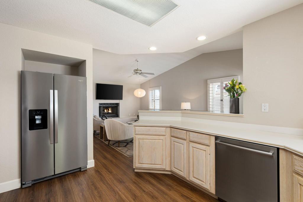 MLS #219136901DA image #17