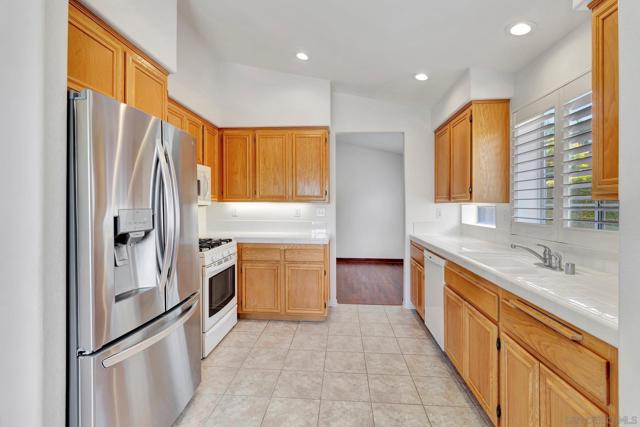 2361 Columbine Dr, Alpine CA: https://media.crmls.org/mediaz/0d1449ad-4883-4629-ac66-8259c68faf3f.jpg