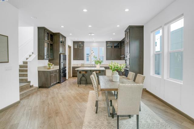5792 Barley Rd, Dublin CA: https://media.crmls.org/mediaz/0d16f7b0-aa7c-4790-a791-c7b248571c44.jpg
