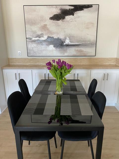 2196 Via Mariposa E, Laguna Woods CA: https://media.crmls.org/mediaz/0d16fcbe-f880-4a6c-ba1e-8419d52b3cd4.jpg
