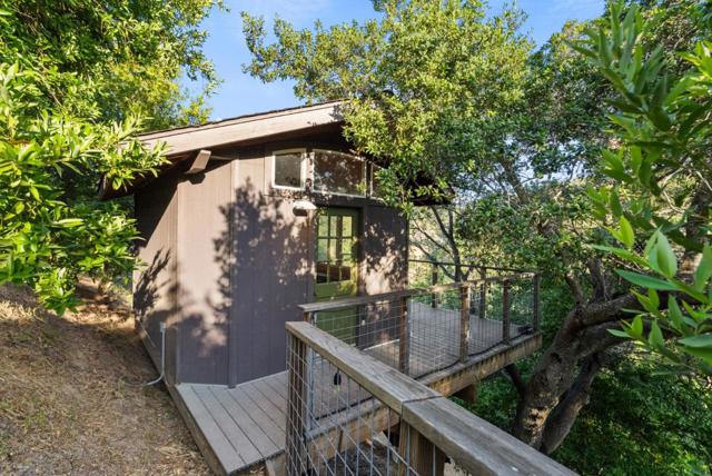 454 Upper Road, San Rafael CA: https://media.crmls.org/mediaz/0d174912-1946-452b-a9ff-4ccccb7eb20c.jpg