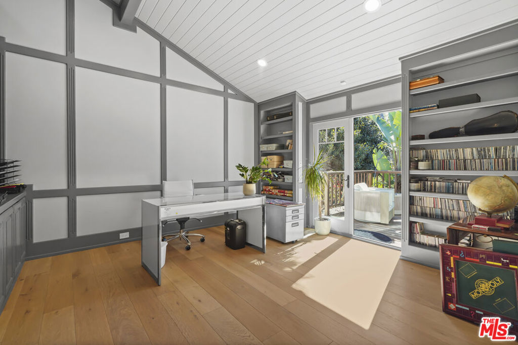 MLS #25614281 image #25