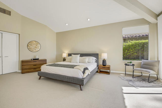 49 MASTER BED MLS SIZE