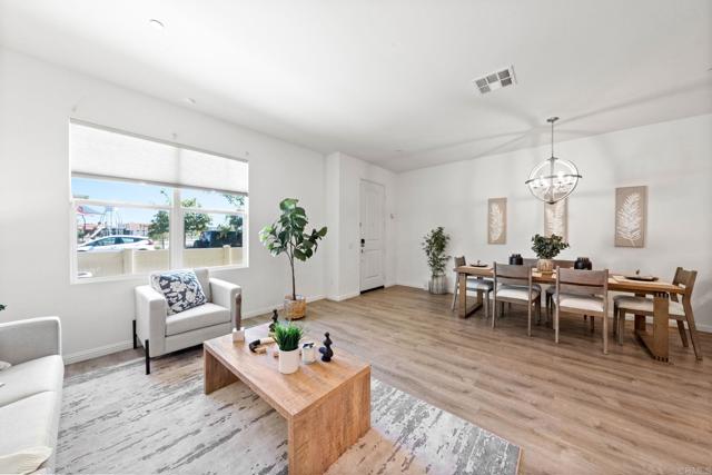 1345 Santa Diana Road, Chula Vista CA: https://media.crmls.org/mediaz/0d1a34aa-61d0-40cf-995e-e9bd96a27aa8.jpg
