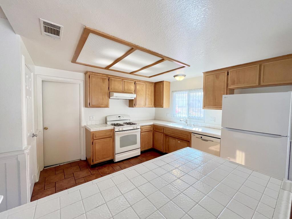 MLS #219138772DA image #11