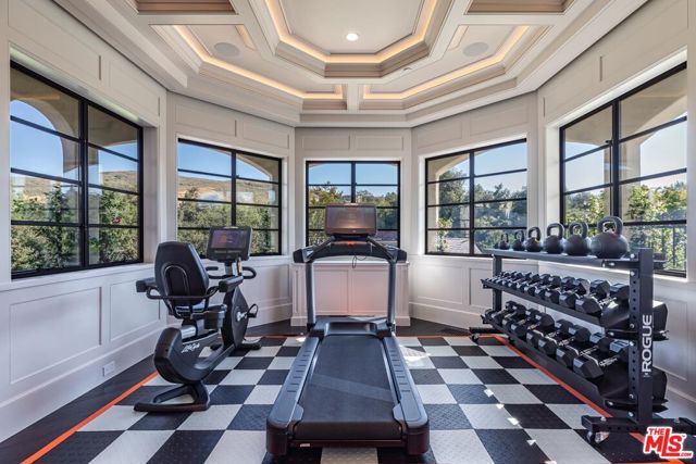 5076 Island Forest Place, Westlake Village CA: https://media.crmls.org/mediaz/0d1ac1f3-9bdf-4d0d-81d7-ebe72b55354f.jpg