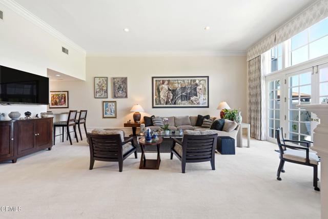 Detail Gallery Image 7 of 72 For 2317 Canyonback Rd, Los Angeles,  CA 90049 - 5 Beds | 5/1 Baths