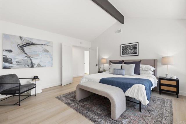 1259 La Casa Drive, San Marcos CA: https://media.crmls.org/mediaz/0d1e404a-9e9f-48df-a448-ddb2a5906120.jpg