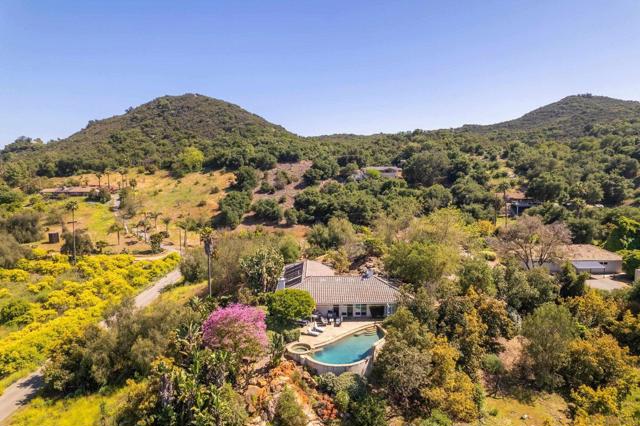 Image 3 of 73 For 12471 Mirar De Valle Road