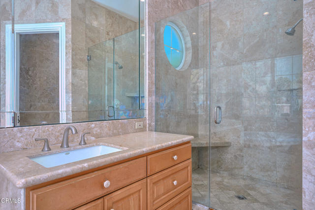 1690 Calle Tierra Vista, Camarillo CA: https://media.crmls.org/mediaz/0d1f491a-5913-41d5-80b8-98c7445c12d4.jpg