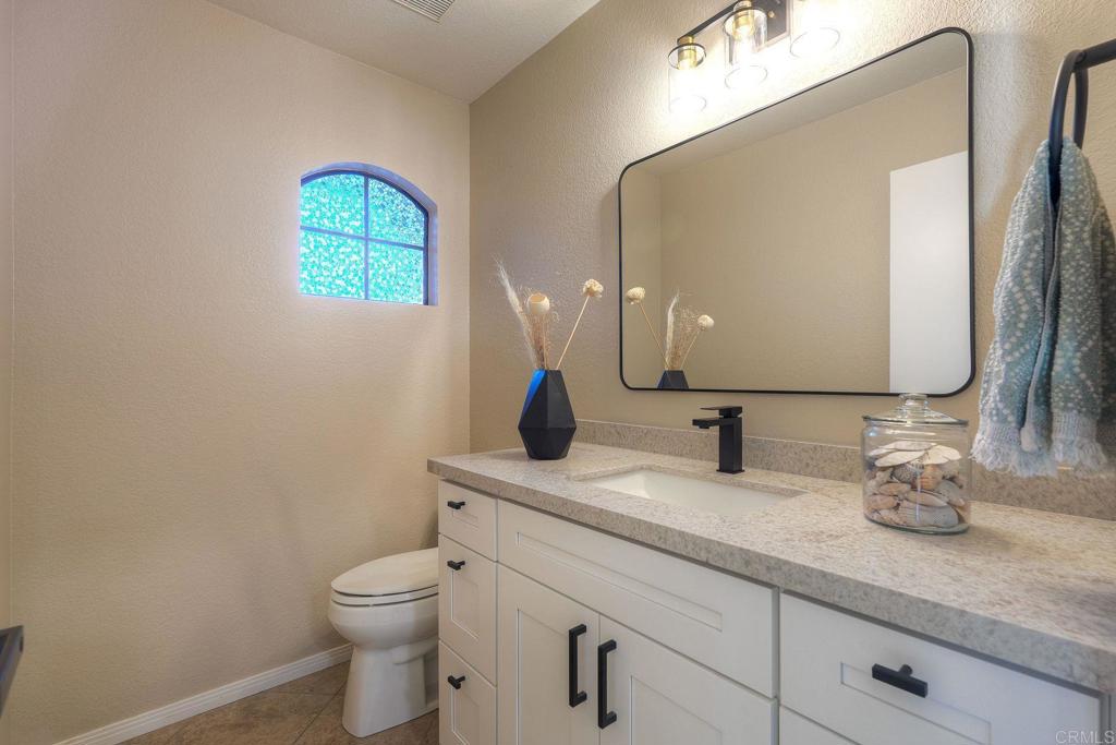 13940 Gunnison Court - photo 11