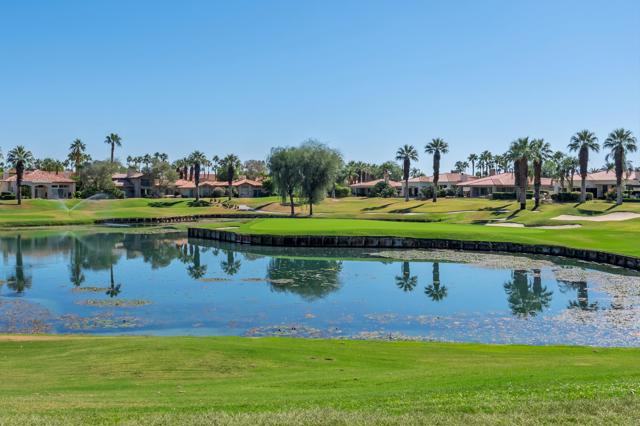 55274 Big Spring, La Quinta CA: https://media.crmls.org/mediaz/0d20290c-eaff-46fe-b18e-bd455ff4dfaa.jpg