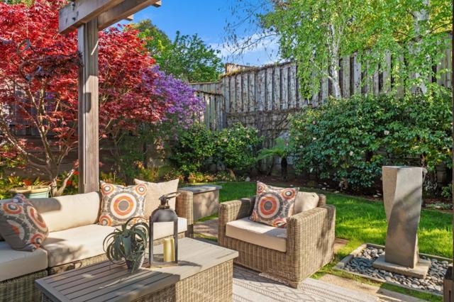 2606 Martinez Drive, Burlingame CA: https://media.crmls.org/mediaz/0d202a66-ec8f-48c5-b9e1-acc141931535.jpg