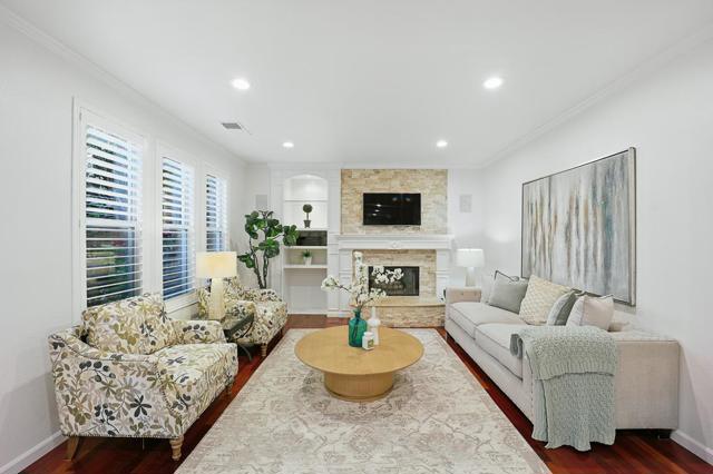 6751 Positano Lane, San Jose CA: https://media.crmls.org/mediaz/0d20ccc7-531c-4d10-bbc3-52b5864aba26.jpg