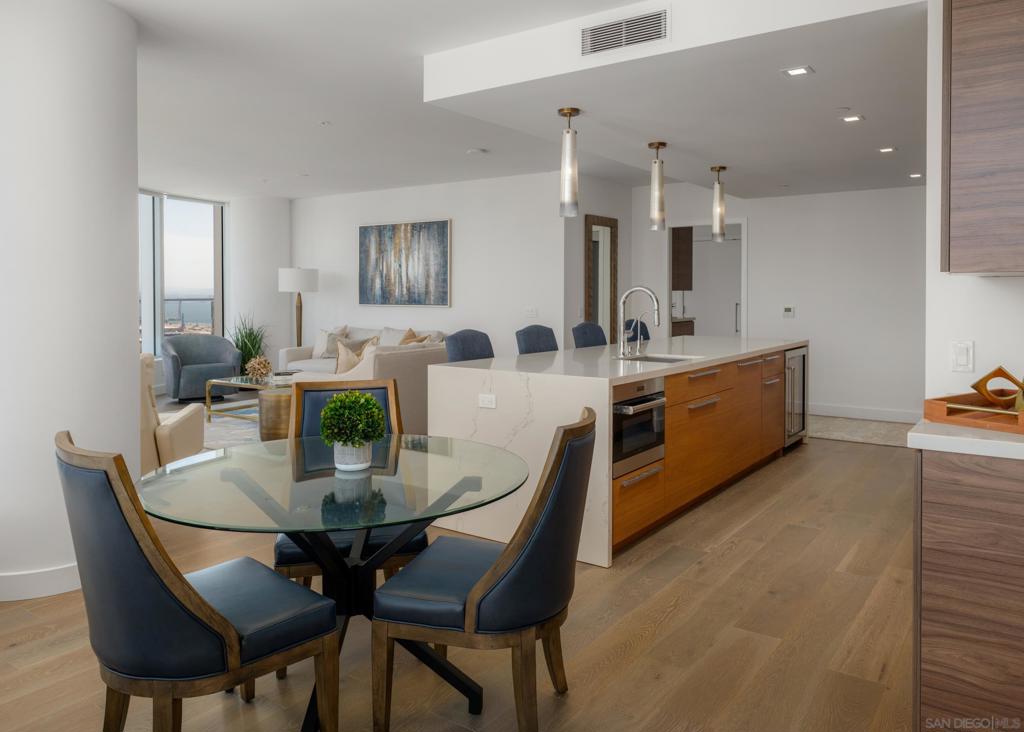 888 E Street - photo 10