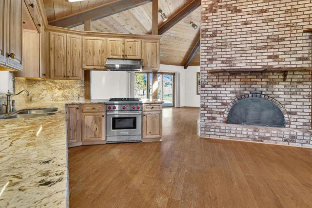 50145 Adobe Place, Lockwood CA: https://media.crmls.org/mediaz/0d215719-960e-426c-9587-1395906ee50d.jpg