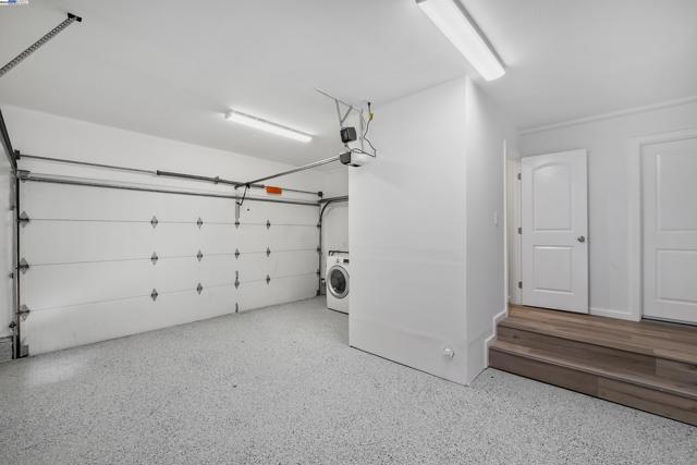 474 Oliver St, Milpitas CA: https://media.crmls.org/mediaz/0d2157c1-e3f3-4f92-9589-80373e9cd231.jpg