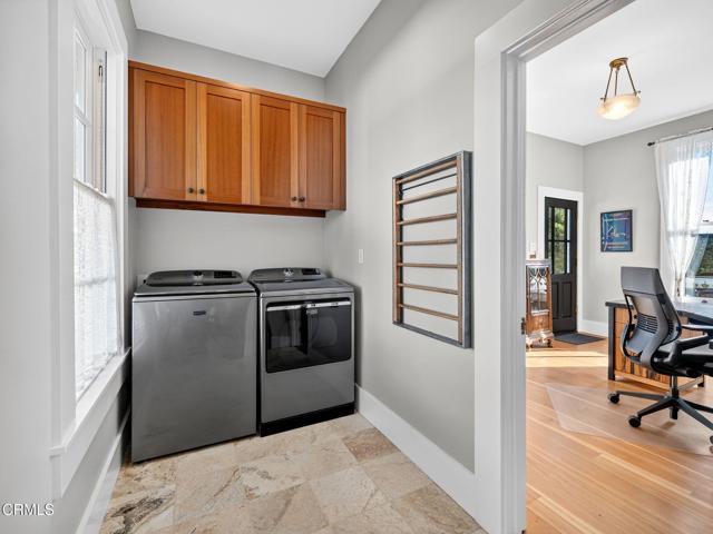 Detail Gallery Image 25 of 56 For 44900 Little Lake Rd, Mendocino,  CA 95460 - 5 Beds | 2/1 Baths