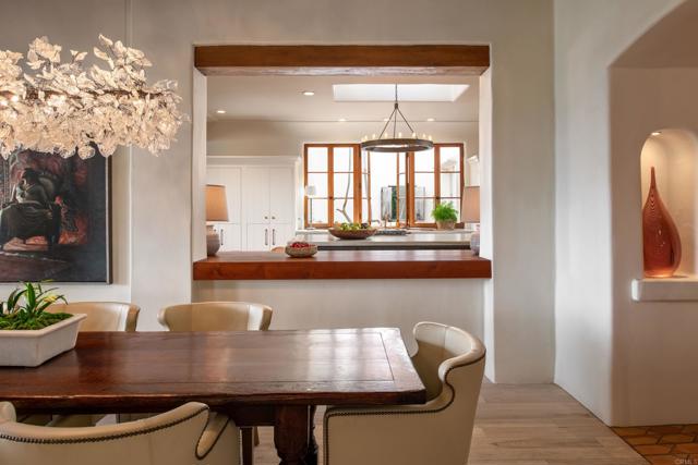 17484 El Vuelo, Rancho Santa Fe CA: https://media.crmls.org/mediaz/0d2217db-9ccc-4035-80bf-abdf6284f3d8.jpg