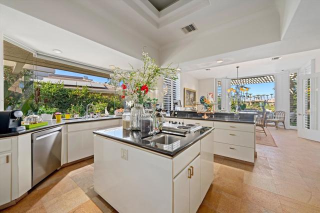 Image 23 of 43 For 42 Fincher Way