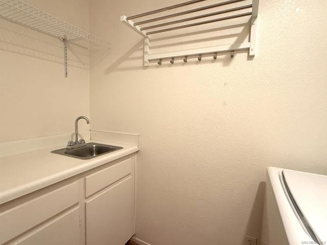 1469 Normandy Dr, Chula Vista CA: https://media.crmls.org/mediaz/0d237745-bc76-41ad-8a54-0f2e36876e79.jpg